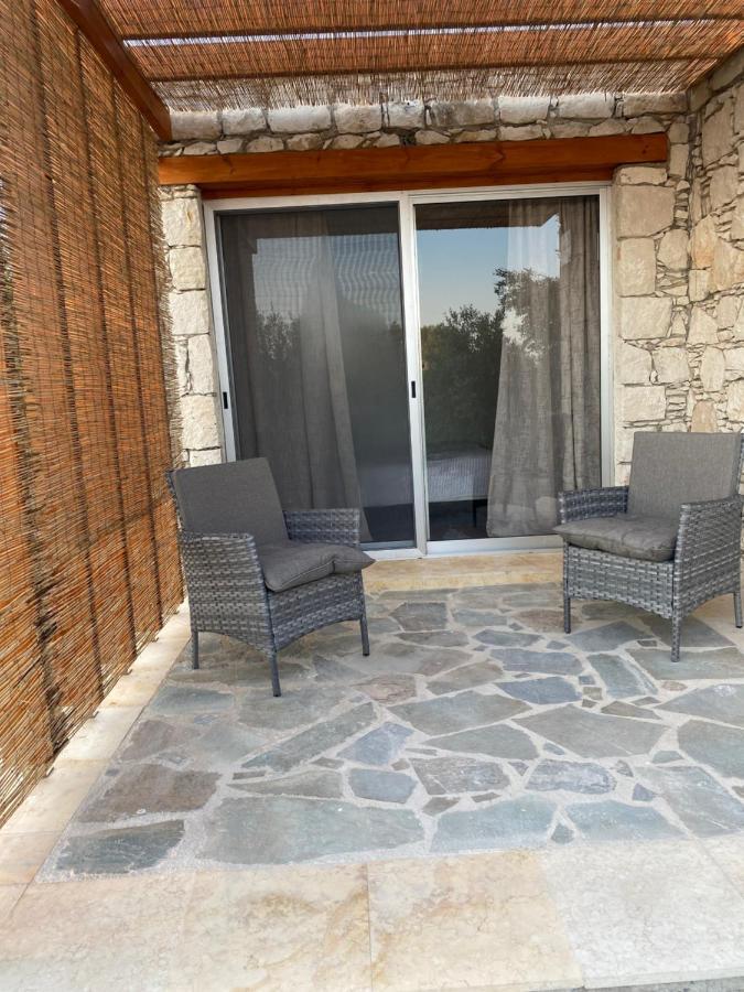 Ammos Luxury Suits And Residences Peja Zewnętrze zdjęcie