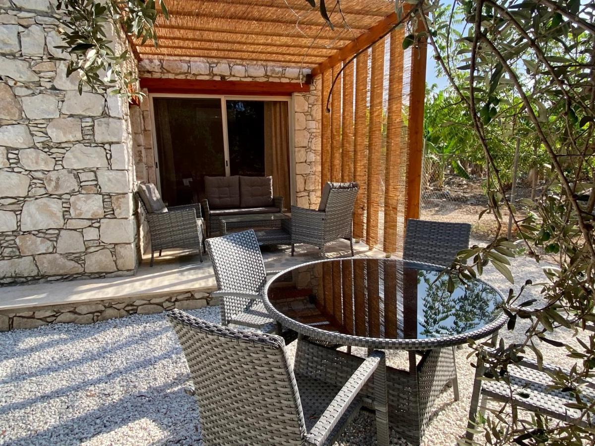 Ammos Luxury Suits And Residences Peja Zewnętrze zdjęcie